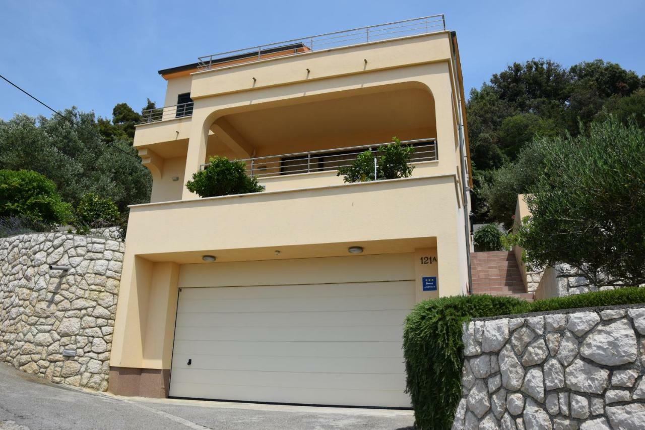 Charming Villa Rab Rab Town Exterior foto